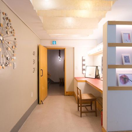 Travel Monster Hotel Seoul Ngoại thất bức ảnh