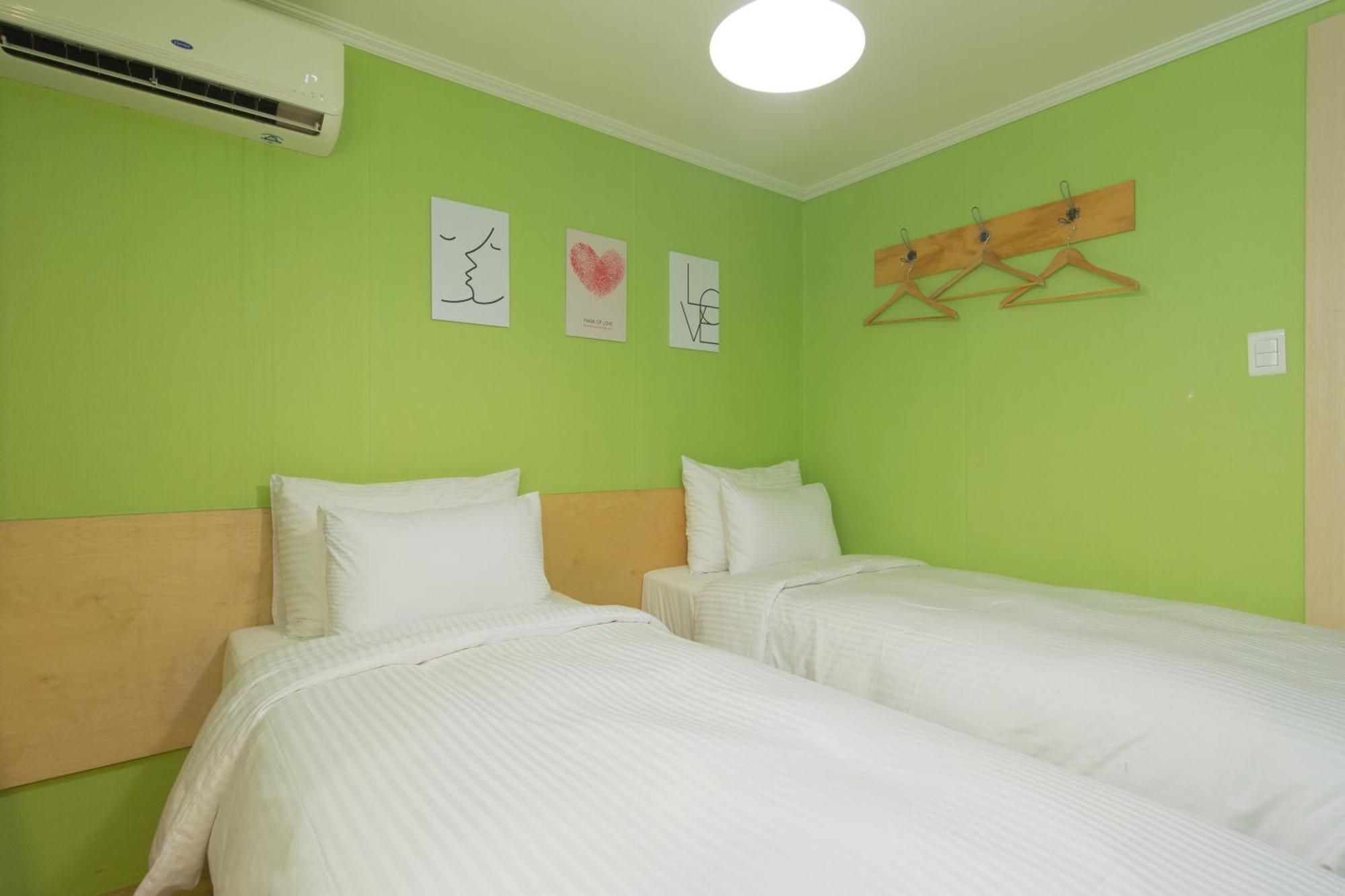 Travel Monster Hotel Seoul Ngoại thất bức ảnh