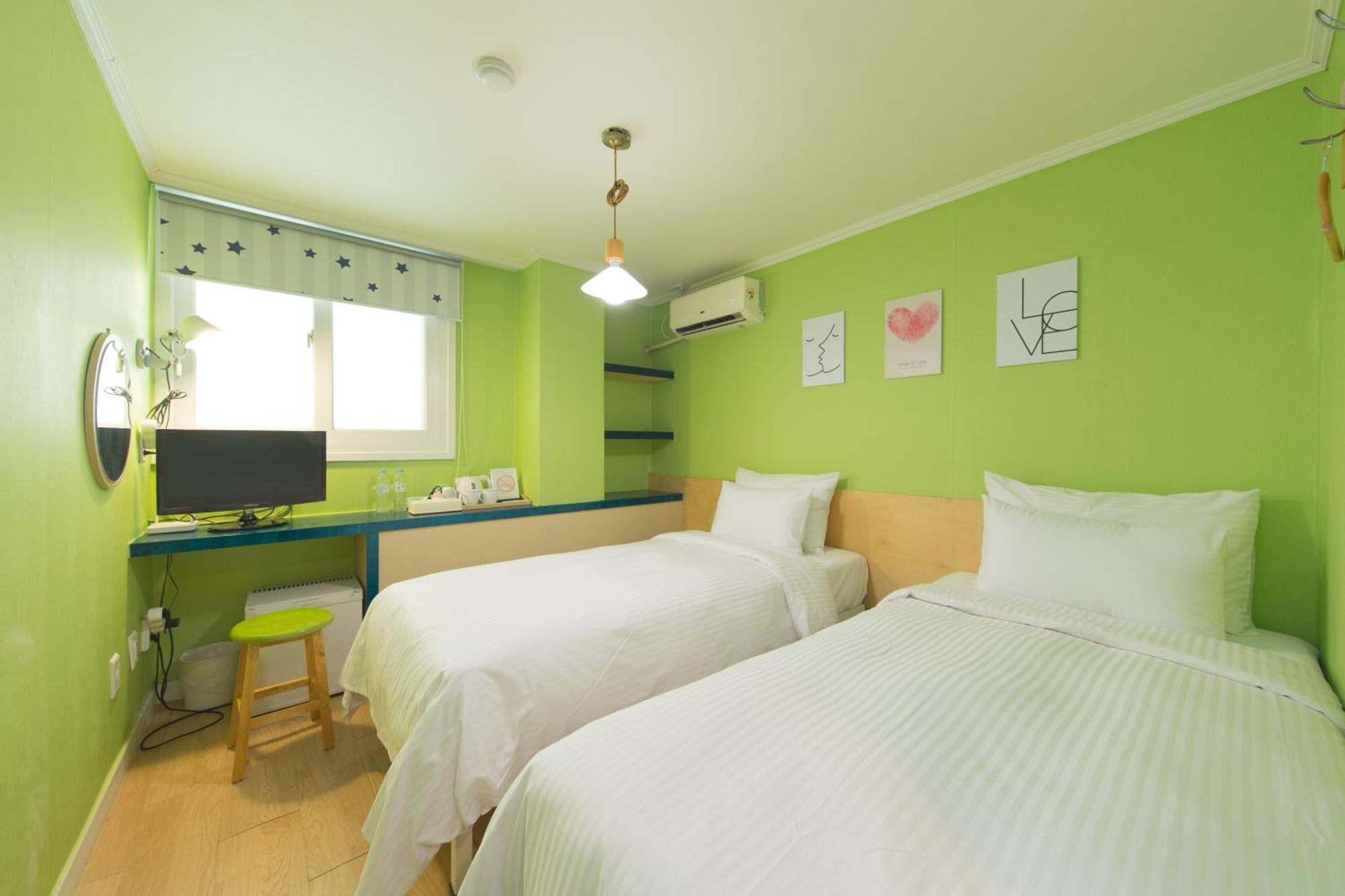 Travel Monster Hotel Seoul Ngoại thất bức ảnh