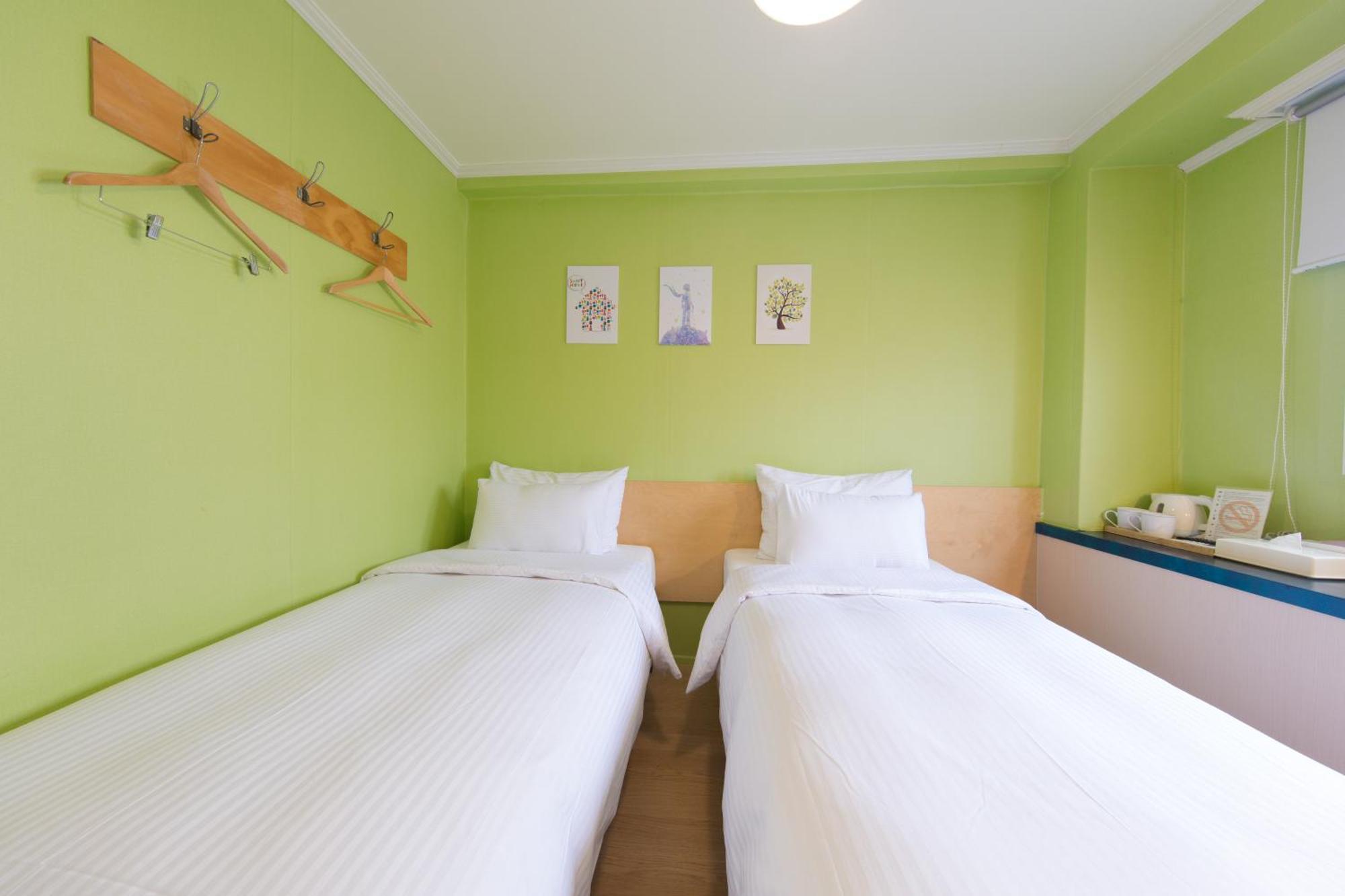 Travel Monster Hotel Seoul Ngoại thất bức ảnh