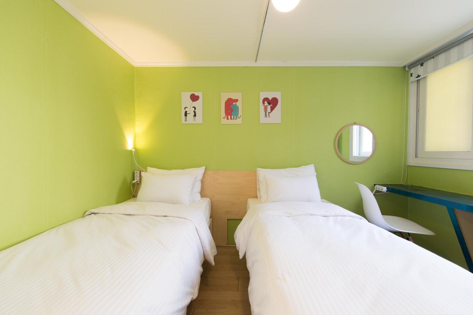 Travel Monster Hotel Seoul Ngoại thất bức ảnh