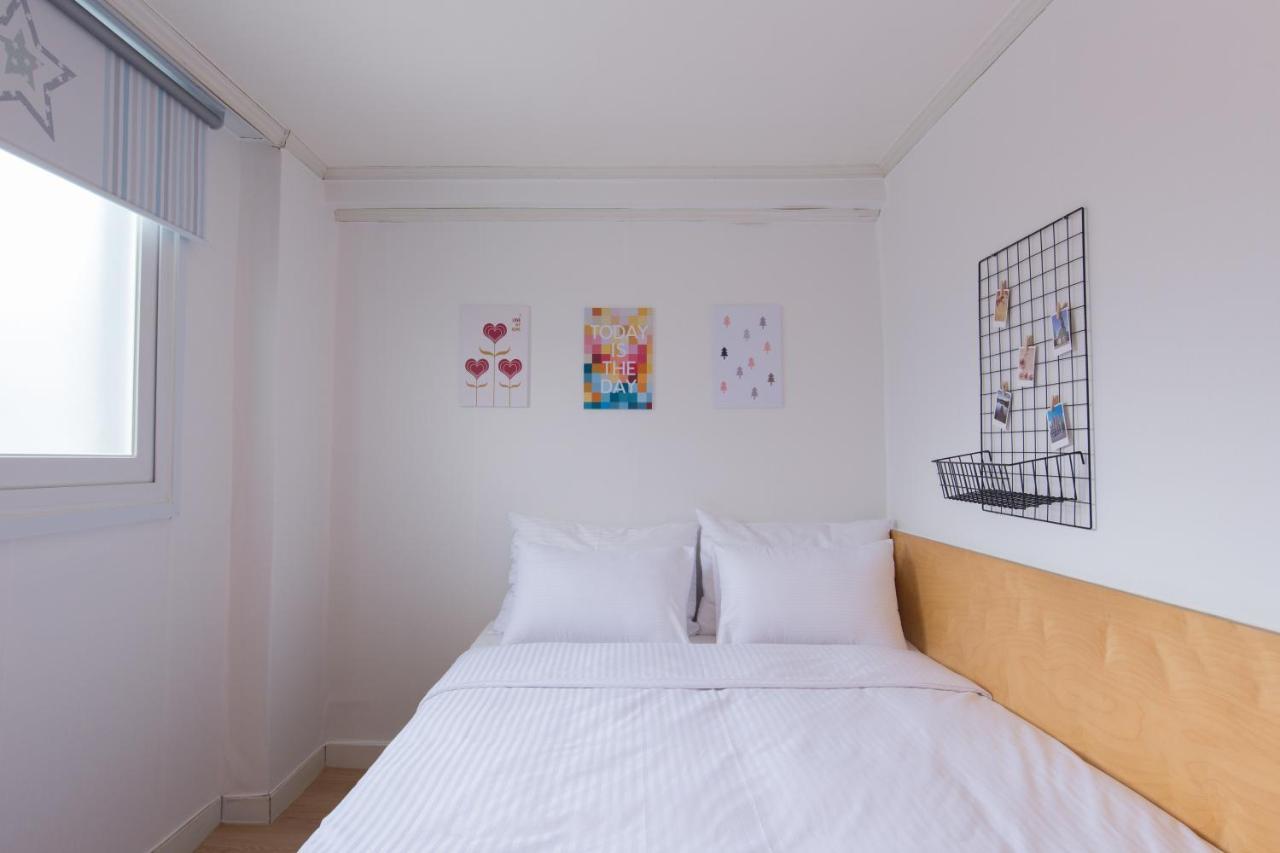 Travel Monster Hotel Seoul Ngoại thất bức ảnh